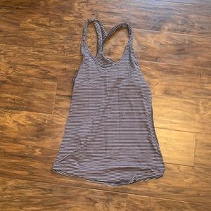 Lululemon tank top.